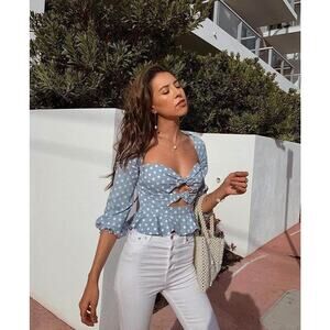 Majorelle Women’s Baby Blue Dot Bali Cropped Feminine Cutout Top‎ Sz M